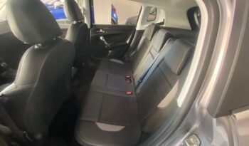 Peugeot 2008 BlueHDi 100 S&S Allure full