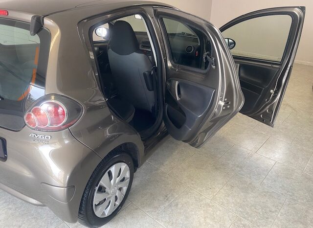 Toyota Aygo 1.0 5p. Connect full