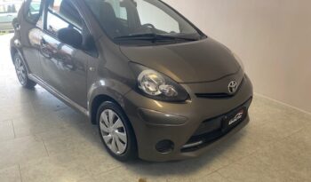 Toyota Aygo 1.0 5p. Connect full