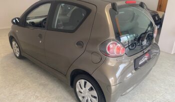 Toyota Aygo 1.0 5p. Connect full