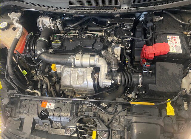 FORD FIESTA 1.5 tdci TITANIUM full