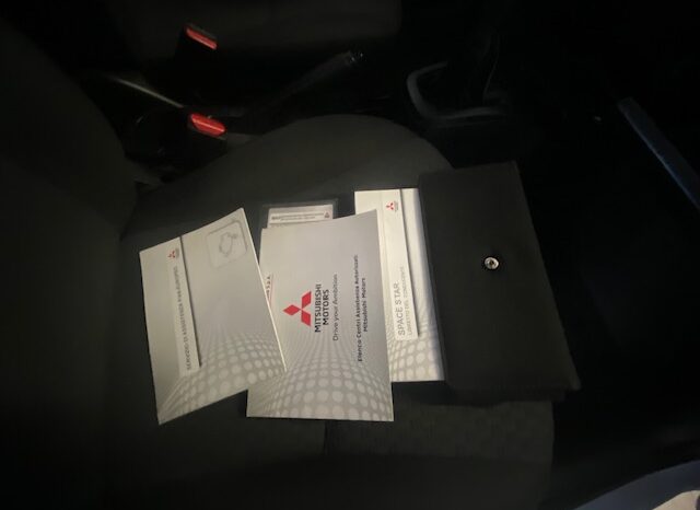 MITSUBISHI SPACE STAR  INVITE full